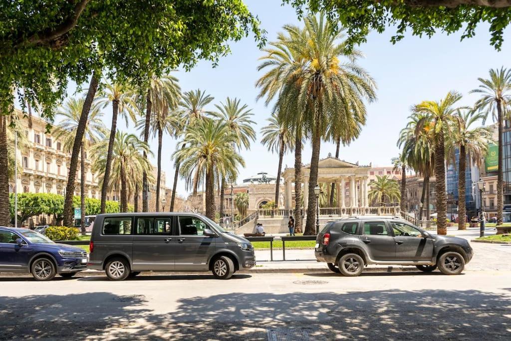 Rocca Politeama Attico Prestigioso Ed Eccitante. Appartement Palermo Buitenkant foto